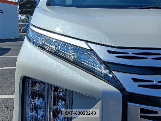 Mitsubishi DELICA 2020-02 7454002-11