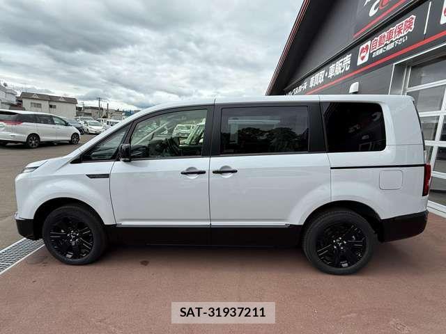 Mitsubishi DELICA 2025-10 7453978-1