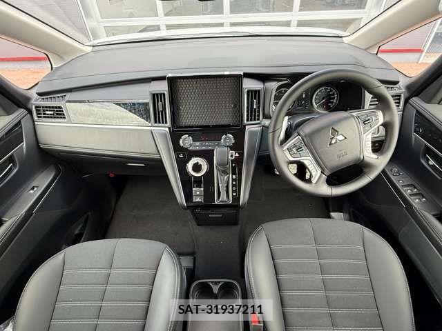 Mitsubishi DELICA 2025-10 7453978-4