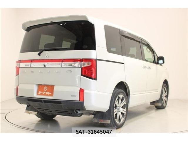 Mitsubishi DELICA 2021-06 7454003-11