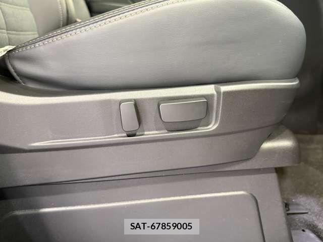 Mitsubishi DELICA 2026-04 7453974-5