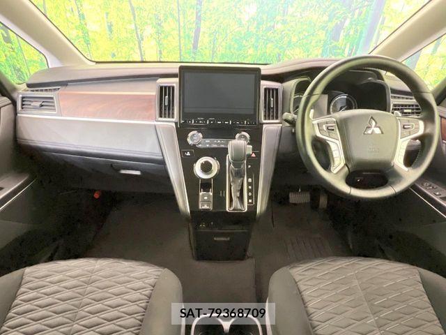 Mitsubishi DELICA 2021-07 7453990-1