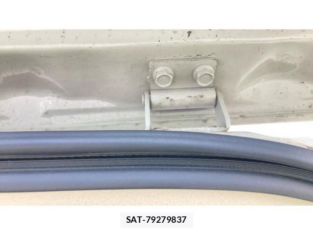 Mitsubishi DELICA 2011-11 7454010-23