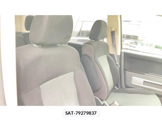 Mitsubishi DELICA 2011-11 7454010-6