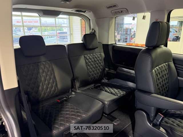 Mitsubishi DELICA 2025-10 7453979-7