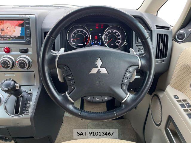 Mitsubishi DELICA 2011-02 7508543-13