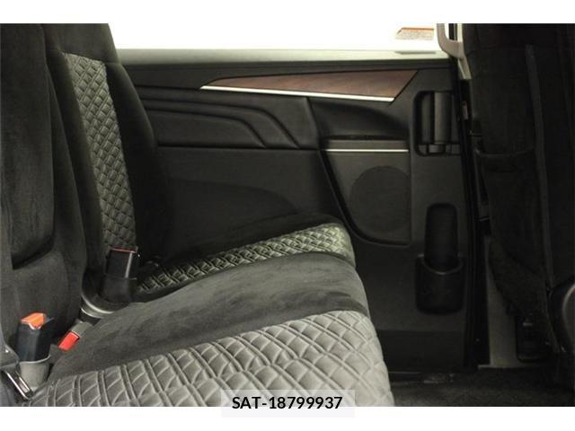 Mitsubishi DELICA 2019-05 7500283-29