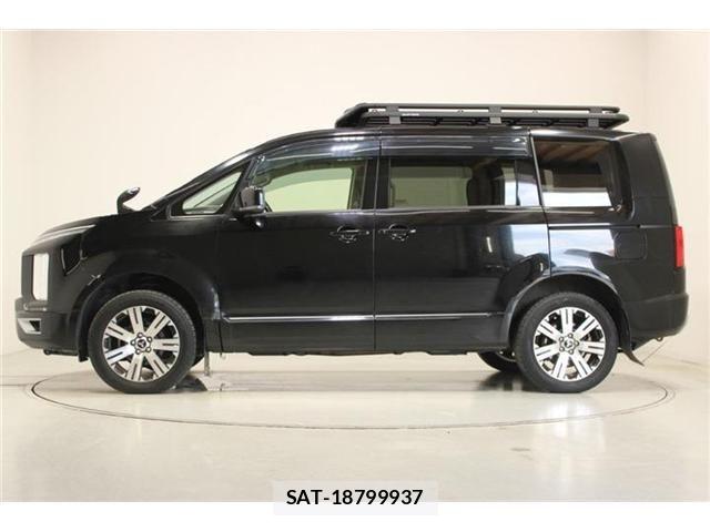 Mitsubishi DELICA 2019-05 7500283-8