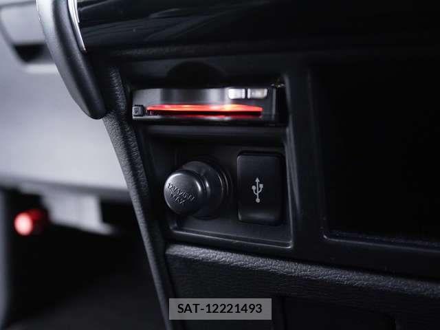 Mitsubishi DELICA 2022-03 7500274-14