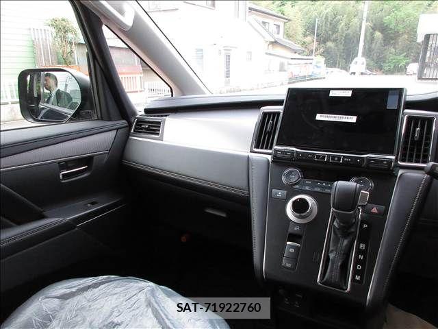 Mitsubishi DELICA 2026-04 7500269-9