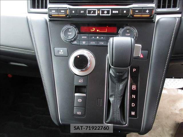 Mitsubishi DELICA 2026-04 7500269-11