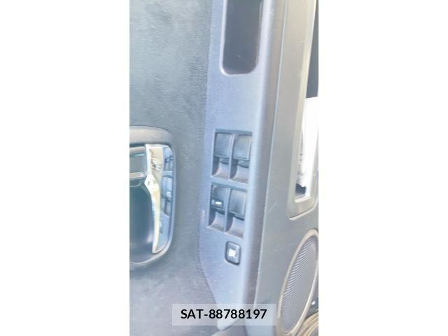Mitsubishi DELICA 2007-09 7500292-5