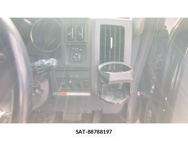 Mitsubishi DELICA 2007-09 7500292-6