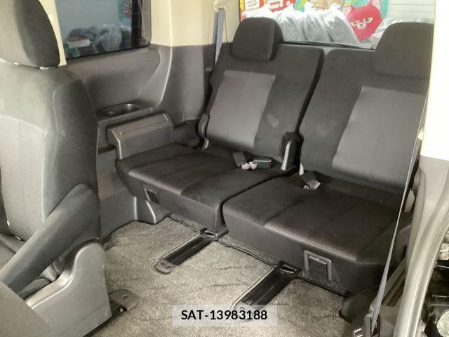 Mitsubishi DELICA 2015-07 7500288-10