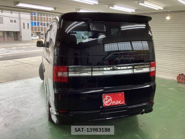 Mitsubishi DELICA 2015-07 7500288-2