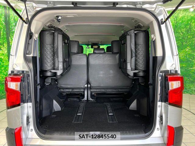 Mitsubishi DELICA 2024-08 7500275-12