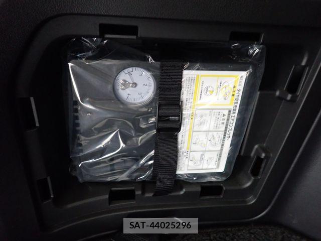 Mitsubishi DELICA 2025-04 7500270-25