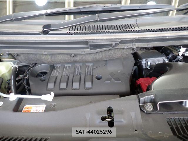 Mitsubishi DELICA 2025-04 7500270-26