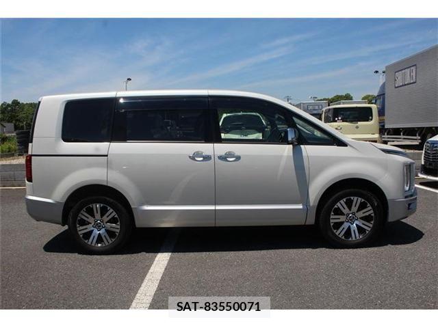 Mitsubishi DELICA 2020-01 7508541-13