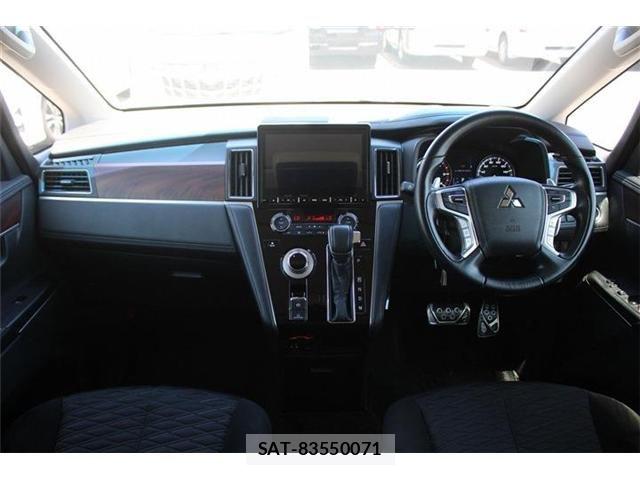 Mitsubishi DELICA 2020-01 7508541-27