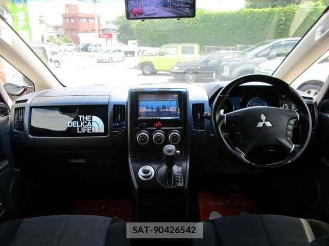 Mitsubishi DELICA 2012-03 7508542-1