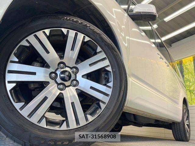 Mitsubishi DELICA 2019-06 7500278-13