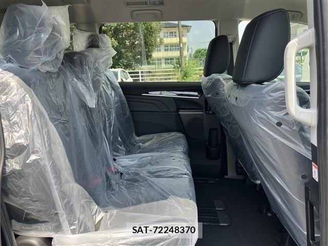 Mitsubishi DELICA 2025-07 7508539-18