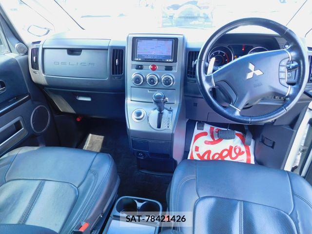 Mitsubishi DELICA 2013-11 7500291-1