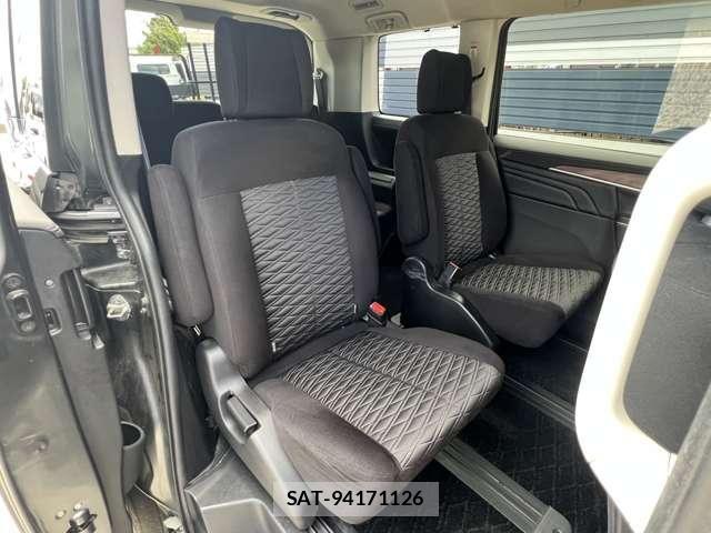 Mitsubishi DELICA 2019-03 7500284-12