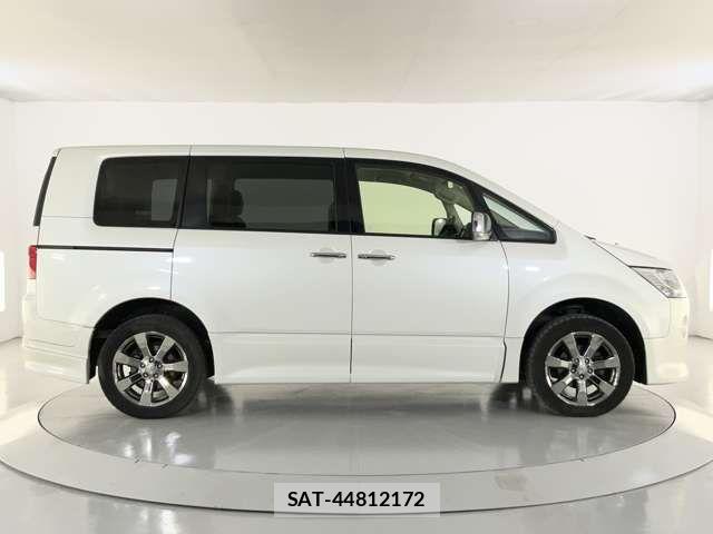 Mitsubishi DELICA 2017-03 7500282-6