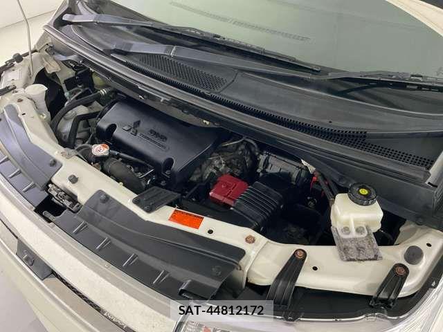 Mitsubishi DELICA 2017-03 7500282-10