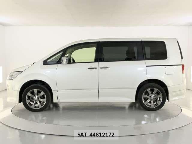 Mitsubishi DELICA 2017-03 7500282-2