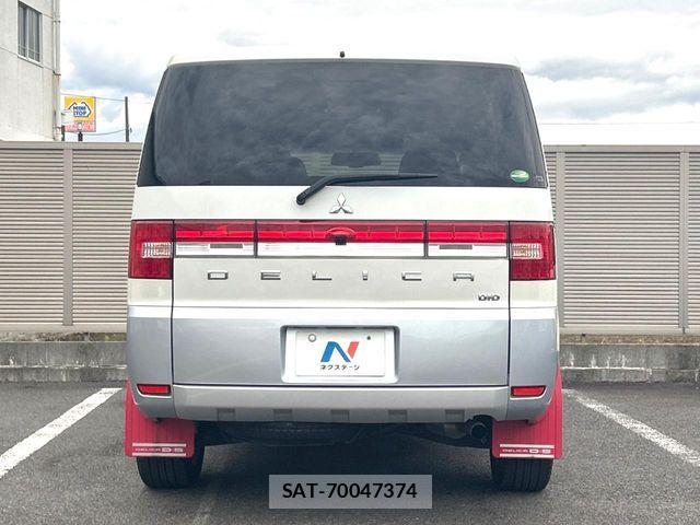 Mitsubishi DELICA 2016-12 7562057-15