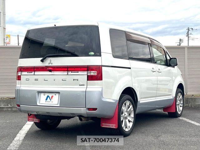 Mitsubishi DELICA 2016-12 7562057-17