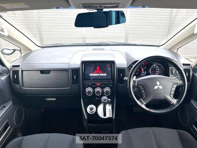 Mitsubishi DELICA 2016-12 7562057-1