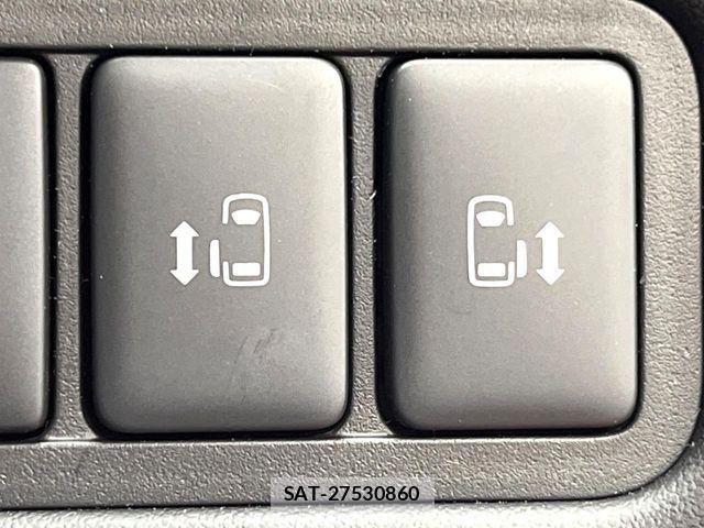 Mitsubishi DELICA 2026-04 7562051-5