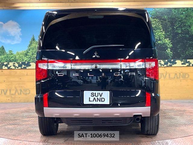 Mitsubishi DELICA 2022-10 7562052-15