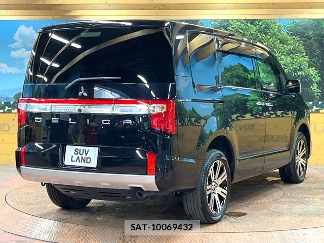 Mitsubishi DELICA 2022-10 7562052-17