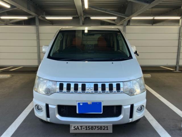 Mitsubishi DELICA 2012-02 7562058-1