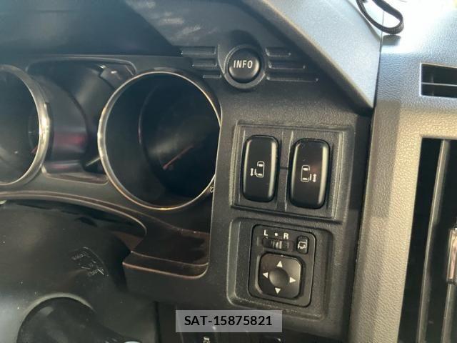 Mitsubishi DELICA 2012-02 7562058-20