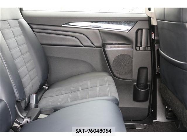 Mitsubishi DELICA 2025-06 7562053-25