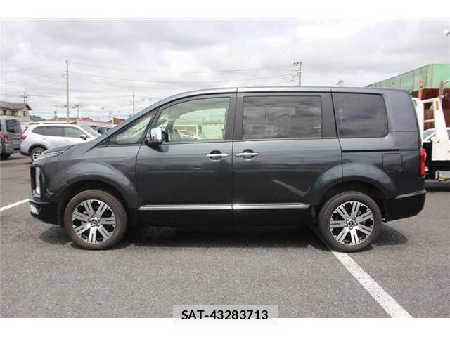 Mitsubishi DELICA 2025-11 7562049-10
