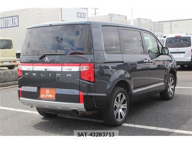Mitsubishi DELICA 2025-11 7562049-13