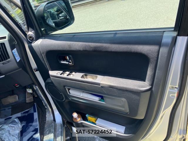 Mitsubishi DELICA 2007-10 7616239-11