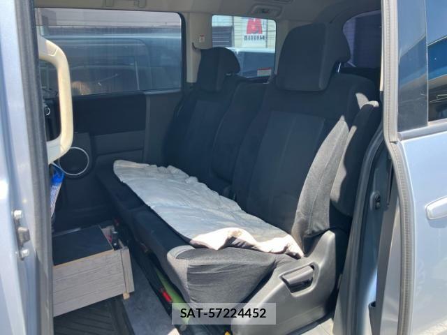 Mitsubishi DELICA 2007-10 7616239-14