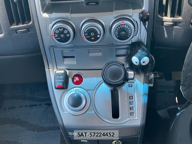 Mitsubishi DELICA 2007-10 7616239-24