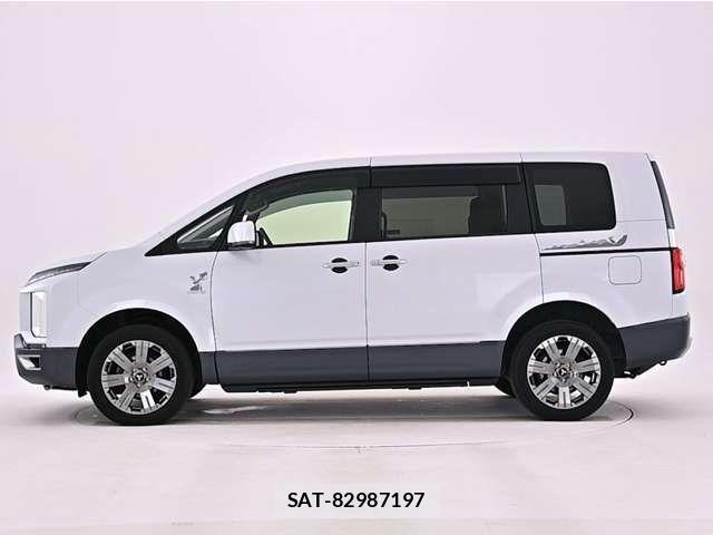 Mitsubishi DELICA 2023-07 7616201-2