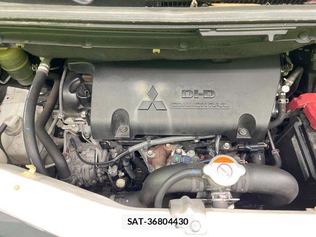 Mitsubishi DELICA 2014-02 7616236-17