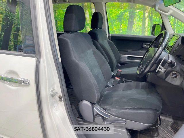 Mitsubishi DELICA 2014-02 7616236-7
