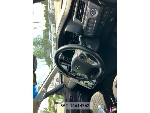 Mitsubishi DELICA 2023-10 7616226-11
